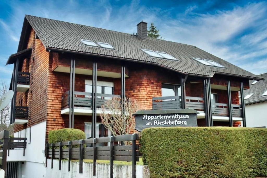 Ferienwohnung Niki ティティゼー・ノイシュタット エクステリア 写真