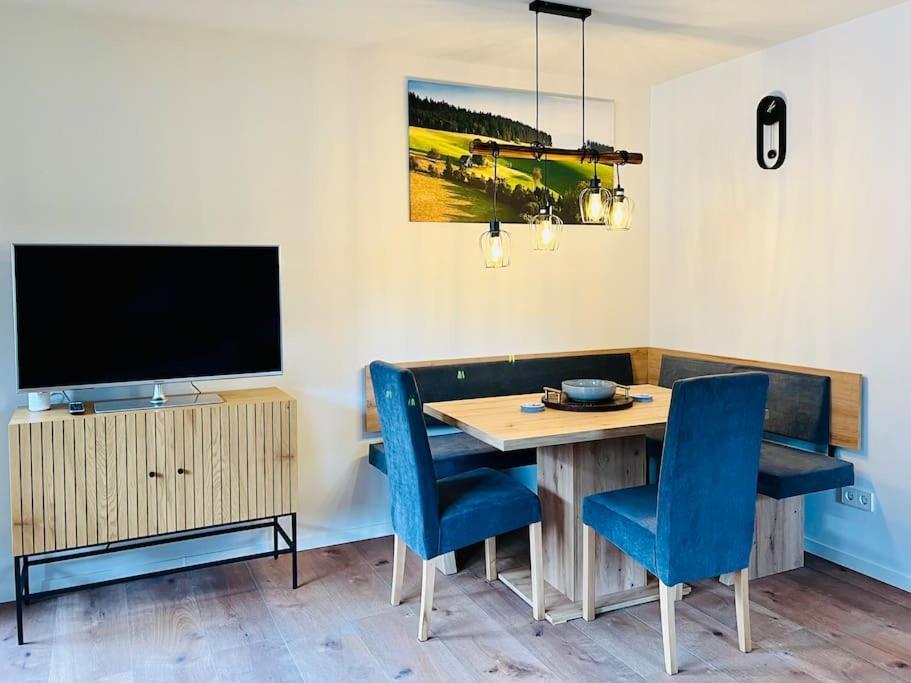 Ferienwohnung Niki ティティゼー・ノイシュタット エクステリア 写真